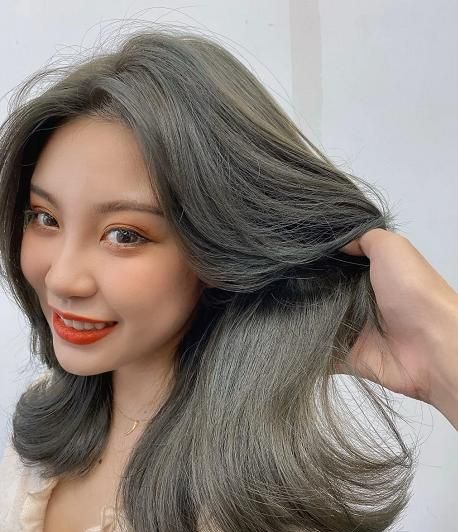 2024年度爆款发色盘点 青灰个性、青木棕活泼、烟熏蓝灰百搭