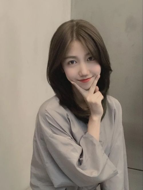 一组颜值翻倍的仙女发色，时髦显白又高级，让你瞬间闪耀